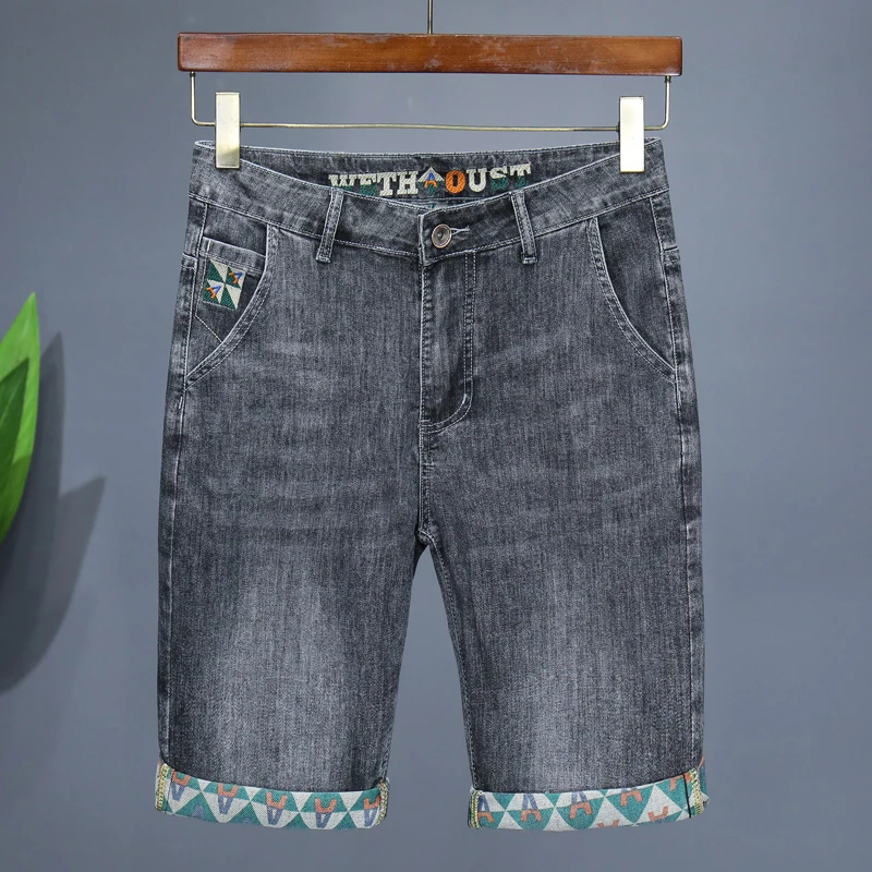 Pantaloncini di jeans da uomo  - Levis Jeans 501 recensione e prezzo