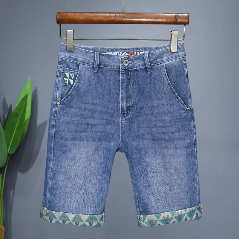 Pantaloncini di jeans da uomo  - Levis Jeans 501 recensione e prezzo